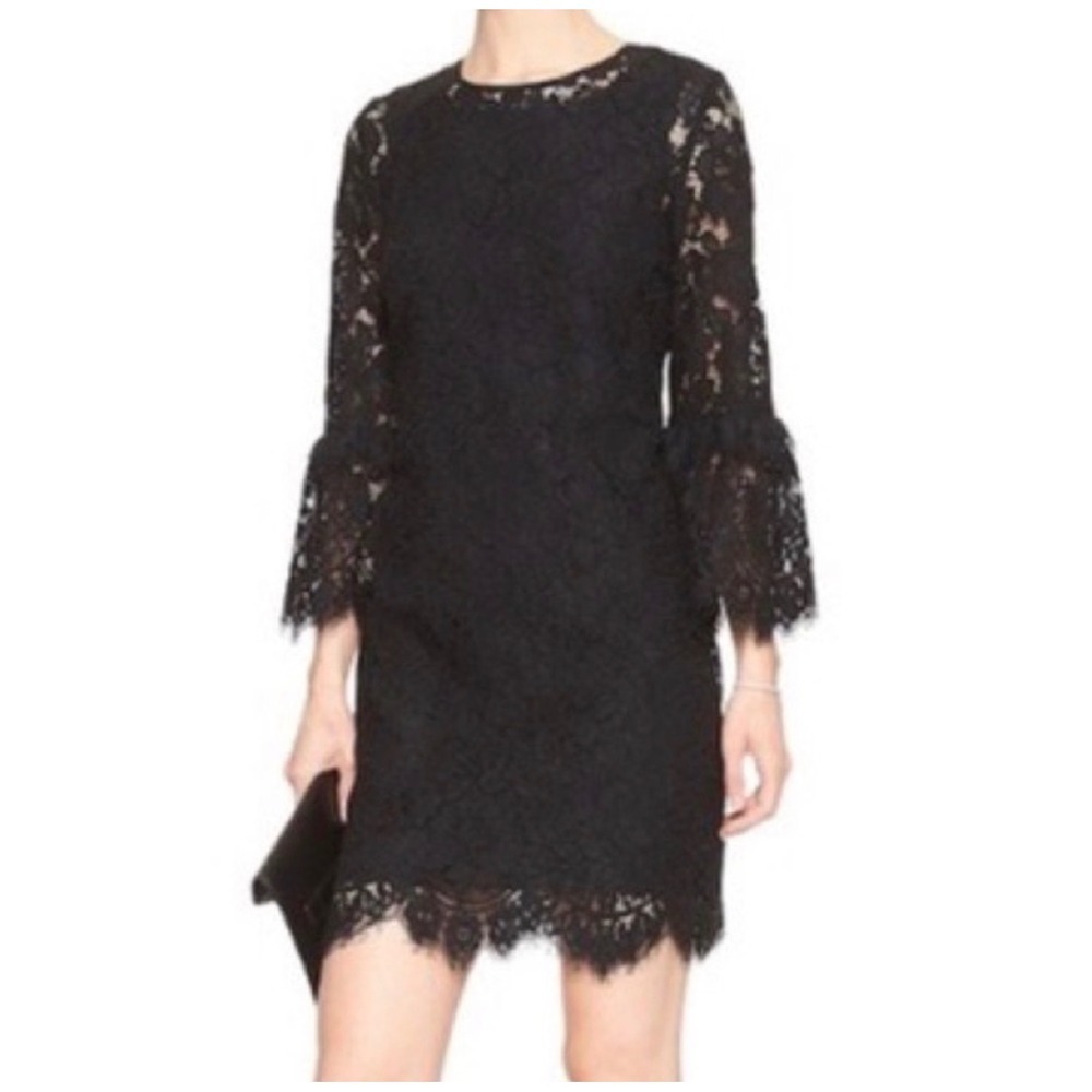 Banana Republic Women’s Mini Lace Dress Size 4P Black Bell Sleeve Eyelash Hem